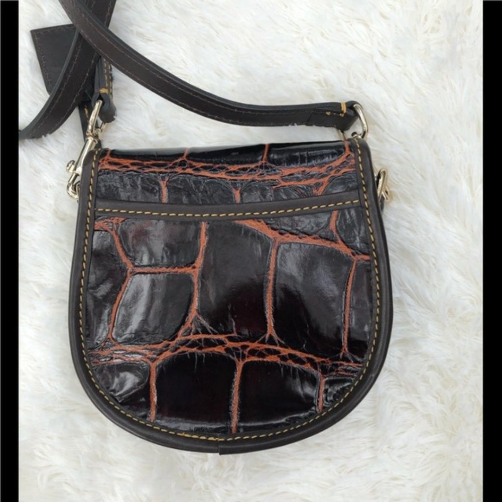 Vintage Dooney & Bourke Croco Embossed Leather Mini Crossbody - Picture 2 of 8